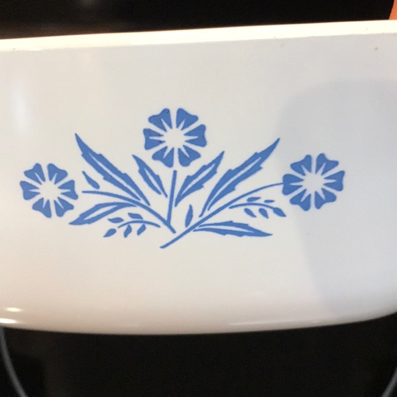 Corning Ware Blue Cornflower 1 1/2 Qt - Picture 5 of 5